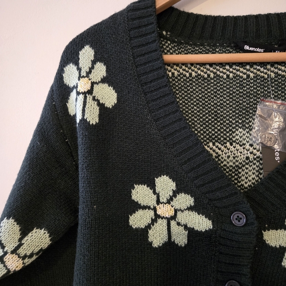 BNWT Bluenotes Dark Green Floral Cardigan XS - Picture 4 of 6